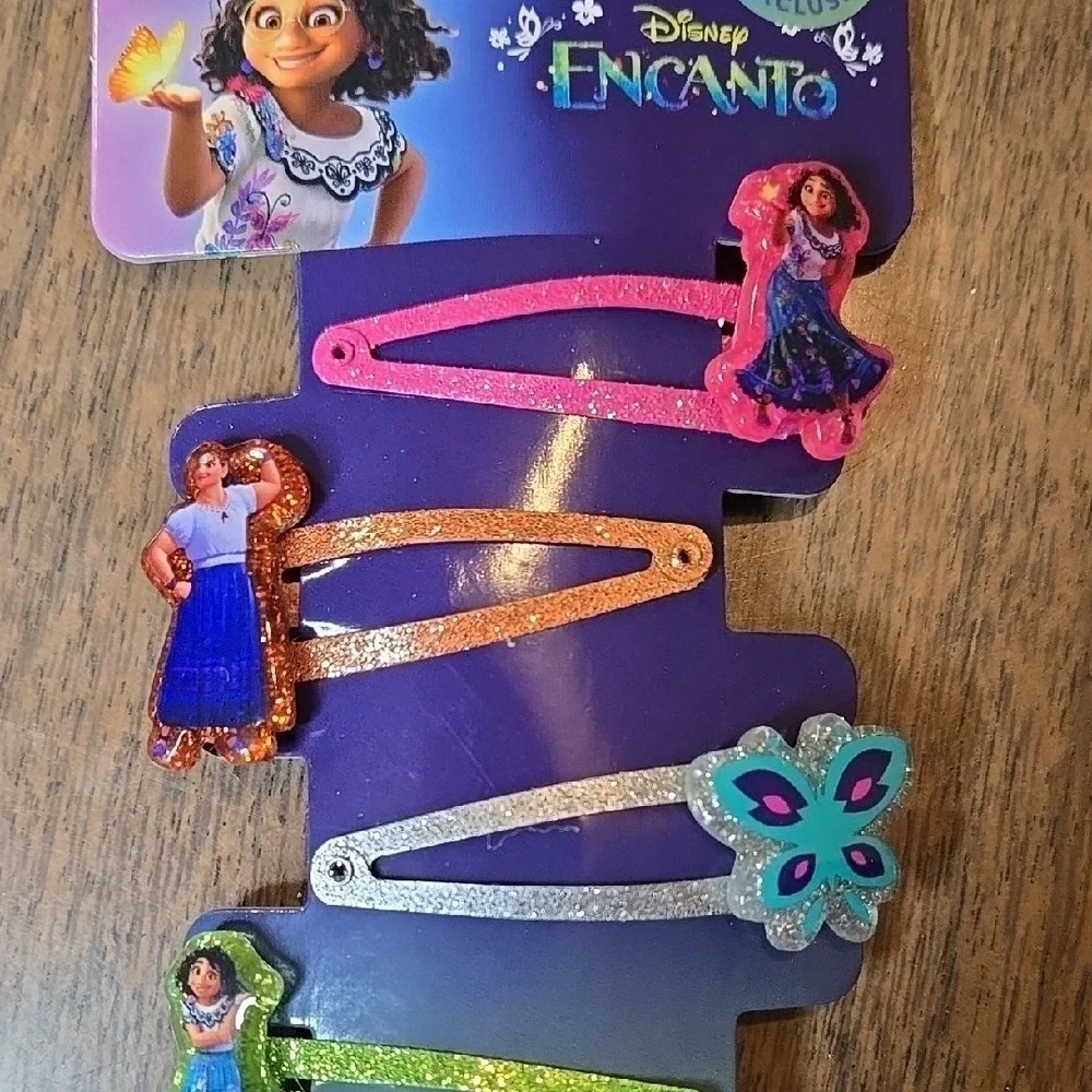 Disney nwt encanto